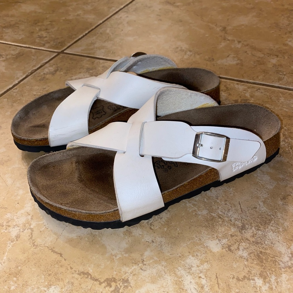 Birki’s by Birkenstock Criss Cross Sandals